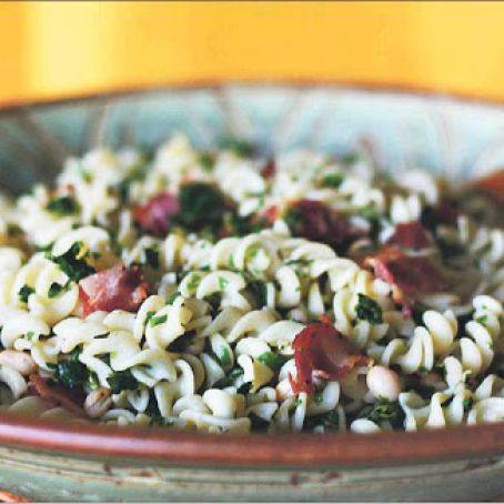 Sizzling Herb Pasta w/White Beans & Crisp Smoked Bacon